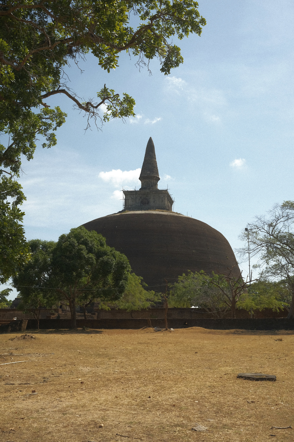 polonnaruwa stupa portrait