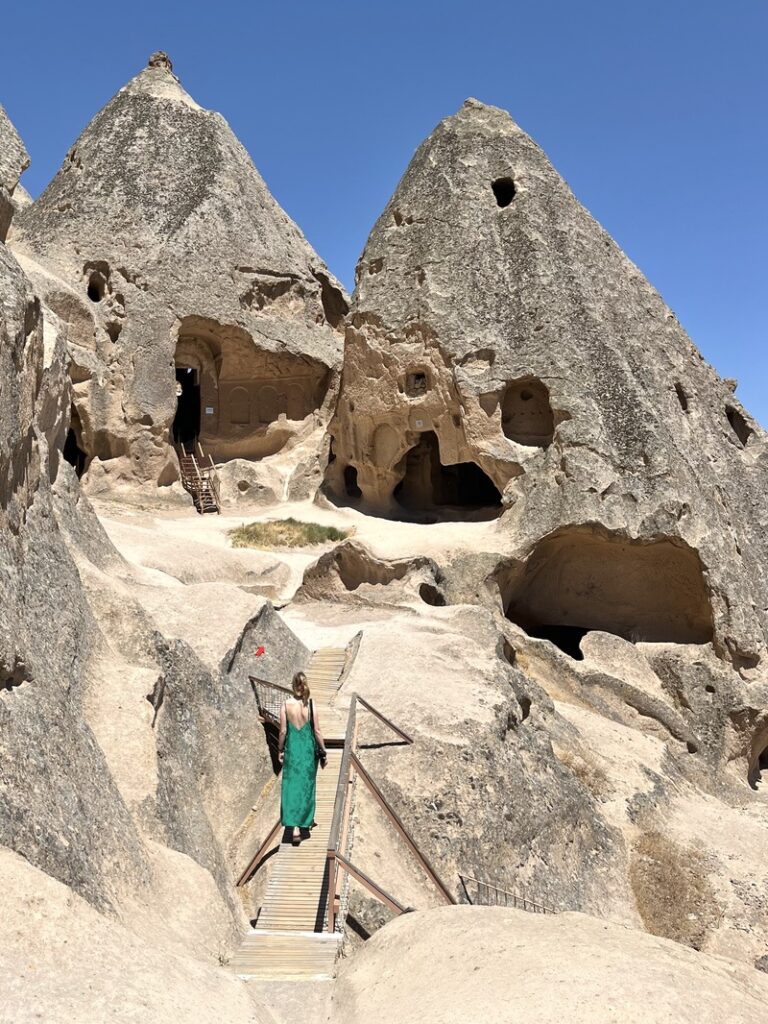 cappadoce julie dans le monastere de selime