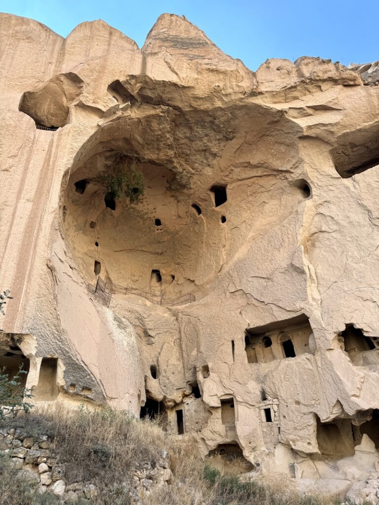 cappadoce musee a ciel ouvert de zelve monastere